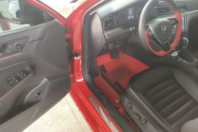 Used Volkswagen Lamando 2019 280TSI DSG Comfort Edition China VI standard