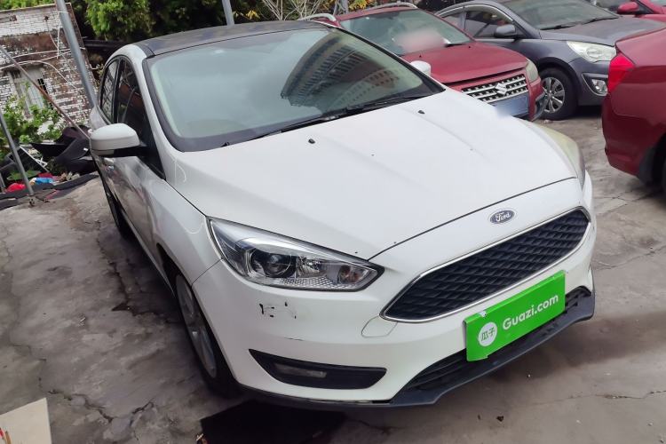 Used Ford Focus 2018 Two-Door Classic EcoBoost 125 Automatic Supercharged Style SmartDrive Edition

