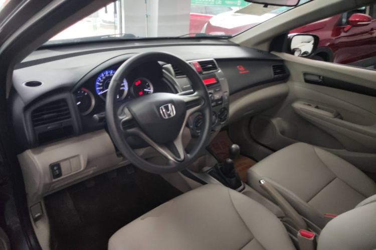 Used Honda City Classic 2012 1.5L Manual Comfort Edition

