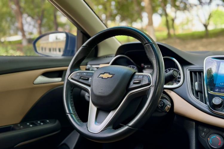 Used Chevrolet Monza 2022 320 Automatic Enjoyment Sunroof Version
