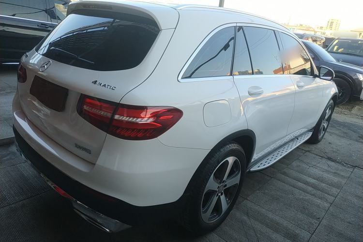Used Mercedes-Benz GLC 2016 GLC 300 4MATIC Dynamic Model
