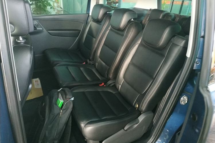 Used Volkswagen Sharan 2016 380TSI Comfort Edition 7-Seater
