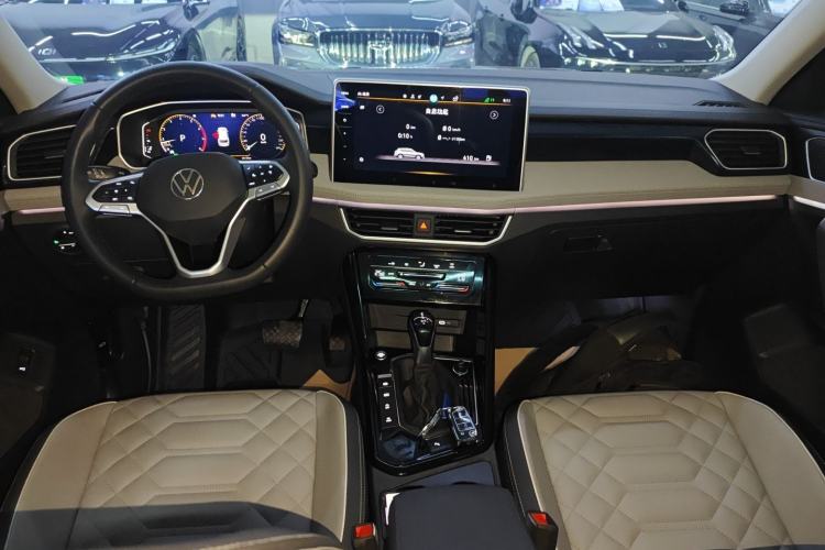 Used Volkswagen Tayron 2024 300TSI Two-Wheel-Drive Luxury Plus Advanced Version
