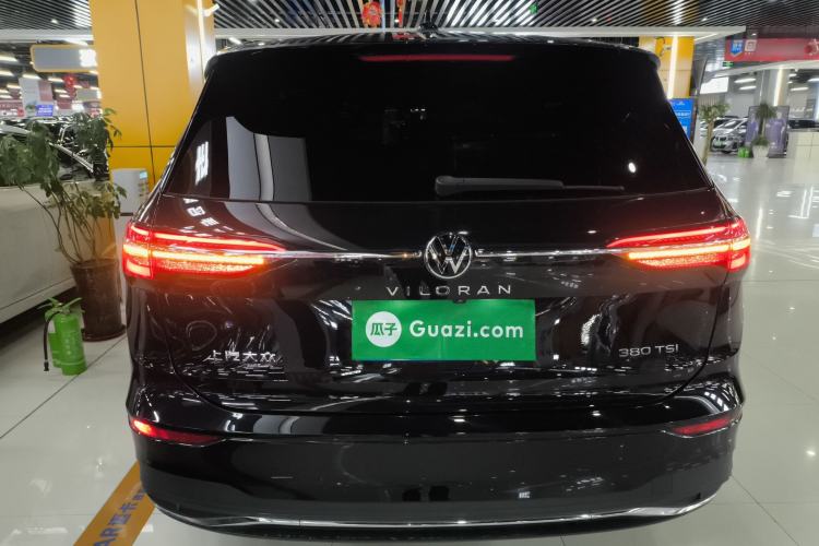Used Volkswagen Viloran 2024 380TSI Luxury Edition
