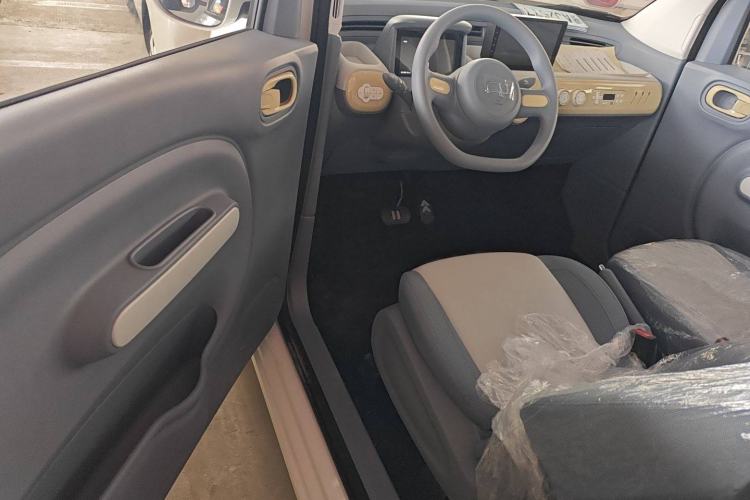 Used Bestune Pony 2025 222km Lightning Horse
