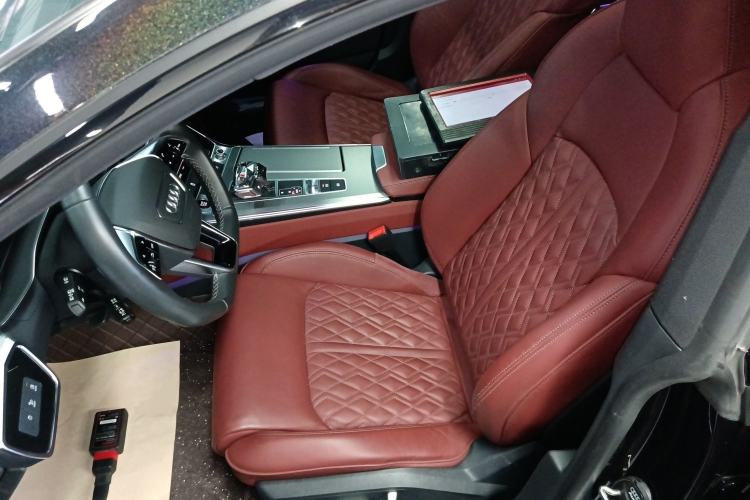 Used Audi A7L 2024 45 TFSI quattro S-line Black Warrior Edition
