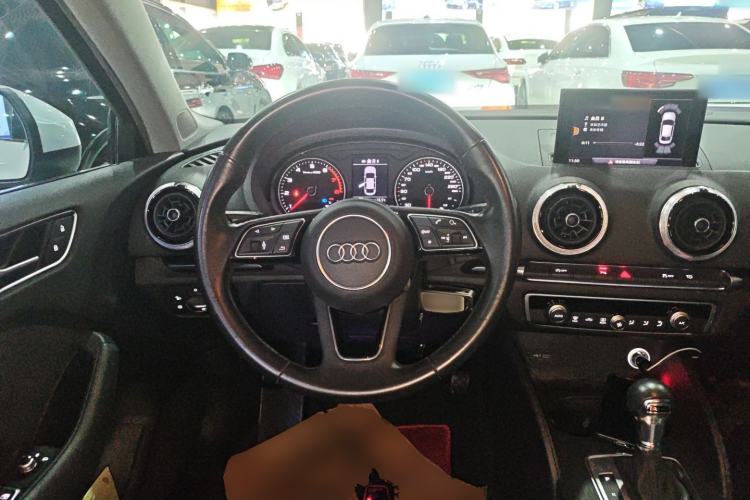 Used Audi A3 2019 Limousine 35 TFSI Fashion Edition China V standard
