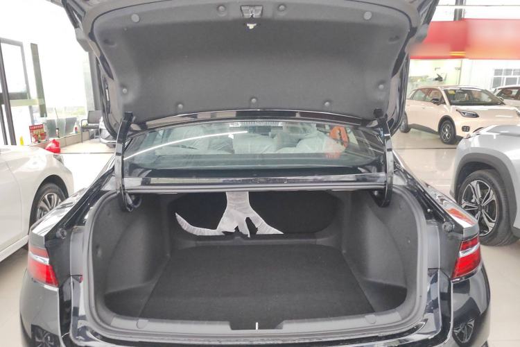 Used Geely Auto Preface 2025 Dongfang Yao 1.5TD Fuyao Edition
