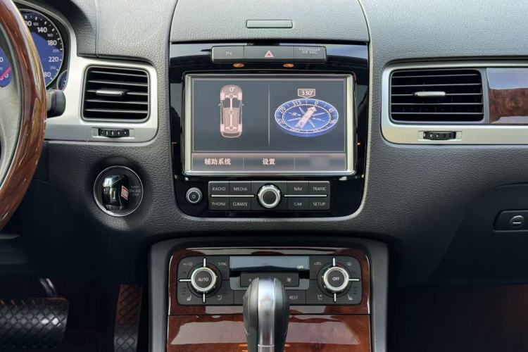 Used Volkswagen Touareg 2014 3.0 TSI New Edition