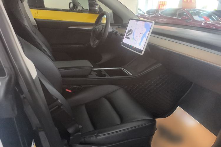 Used Tesla Model Y 2021 Standard Range Rear-Wheel Drive Version