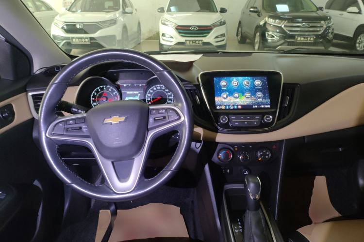 Used Chevrolet Monza 2022 320 Automatic Enjoyment Sunroof Version
