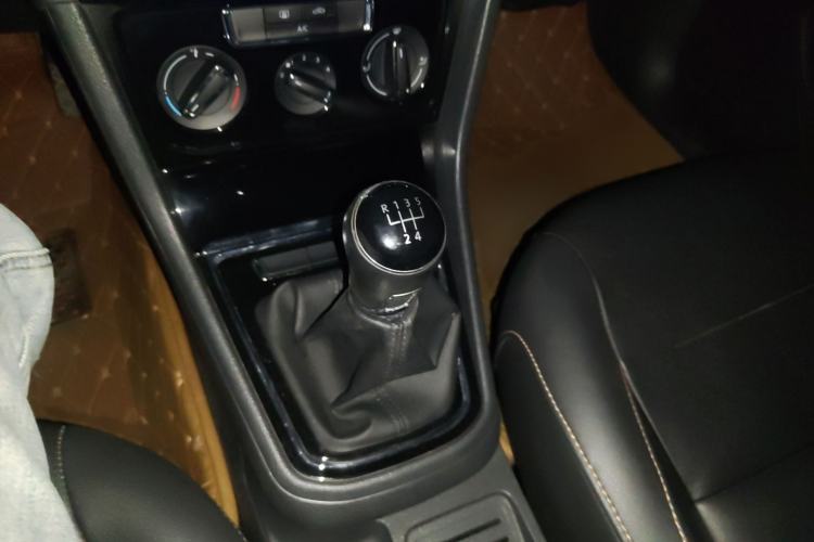 Used Volkswagen Bora 2017 1.6L Manual Comfort Model
