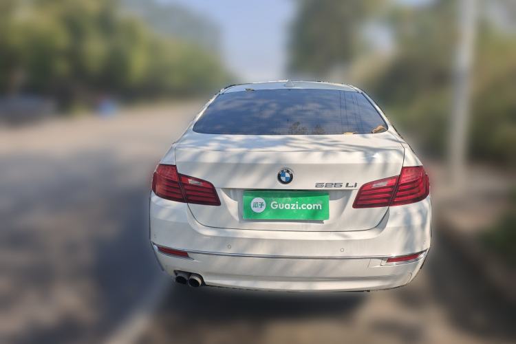 Used BMW 5 Series 2014 525Li Luxury Design Package