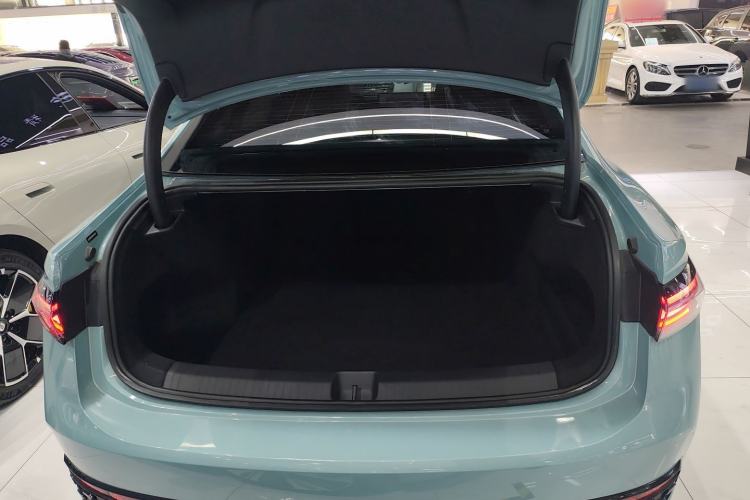 Used Volkswagen Passat 2025 Pro 380TSI Starry Dragon Luxury Edition
