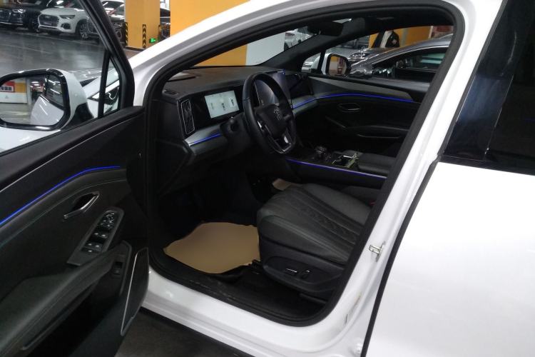 Used BYD Song L DM-i 2025 Intelligent Driving Version 160 km Beyond-Range Type