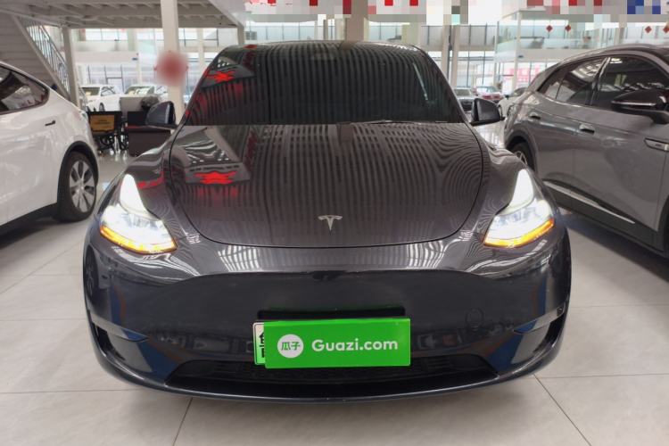 Used Tesla Model Y 2024 Long-Range All-Wheel-Drive Version