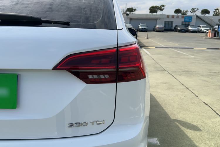 Used Volkswagen Tayron 2021 330TSI Two-Wheel Drive Luxury Connected Version Plus
