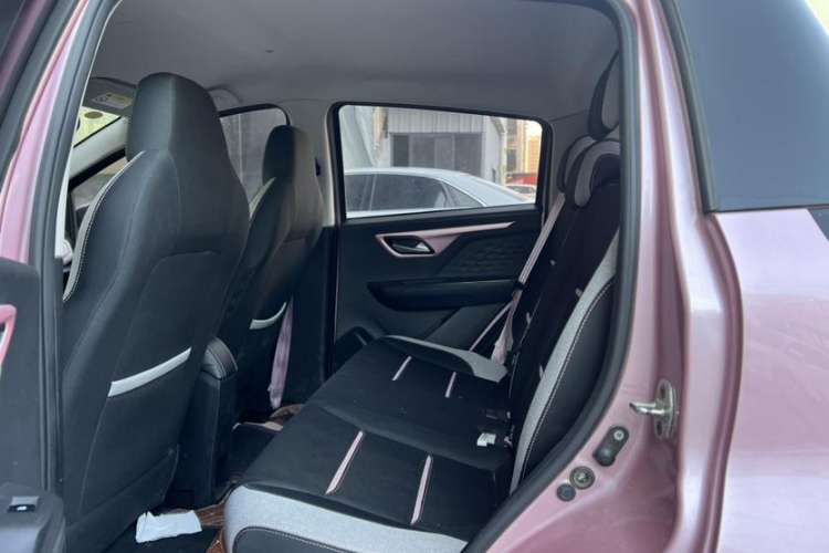 Used SOL E10X 2021 302 km Range Luxury Version 31.4 kWh
