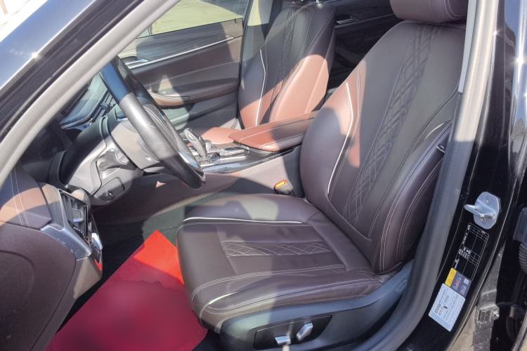 Used BMW 5 Series New Energy 2020 Mileage Upgrade Version 530Le Luxury Package