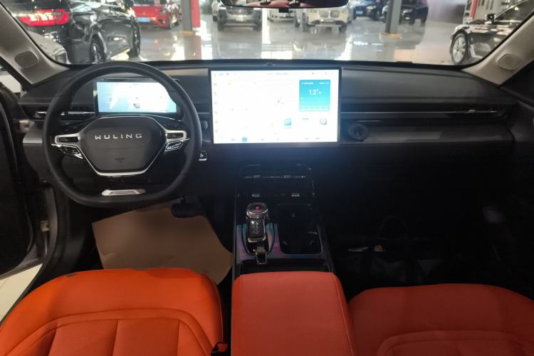 Used Wuling Xingguang 2024 Co-Creation Edition 510 Advanced Model
