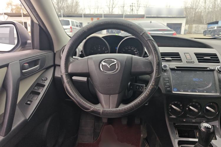 Used Mazda Mazda 3 2015 Sedan 1.6L Manual Comfort Model