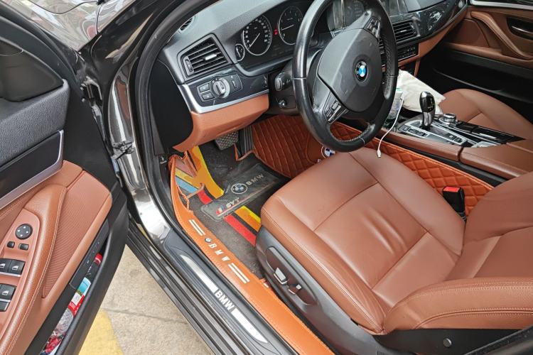 Used BMW 5 Series 2014 520Li Elegant Model