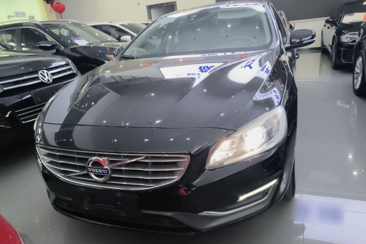 Used Volvo S60 2016 S60L T4 Zhiyuan Edition
