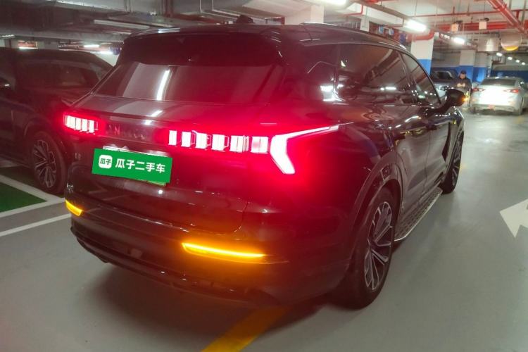 Used Lynk & Co 09 EM-P 2024 2.0TD EM-P Four-Wheel Drive ULTRA Six-Seater