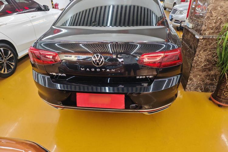 Used Volkswagen Magotan 2020 330TSI DSG Leading Model
