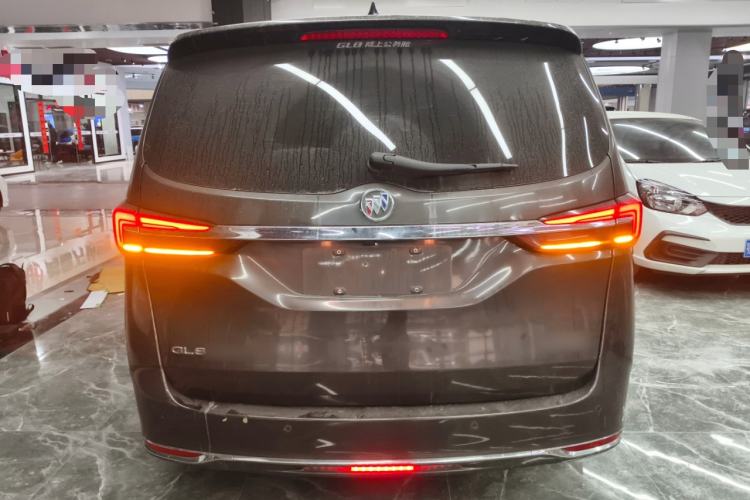 Used Buick GL8 2021 Land Cruiser Executive Class 652T Luxury Model
