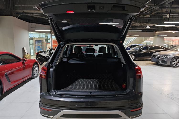 Used Volkswagen Tayron 2021 330TSI Two-Wheel Drive Luxury Smart Connectivity Version