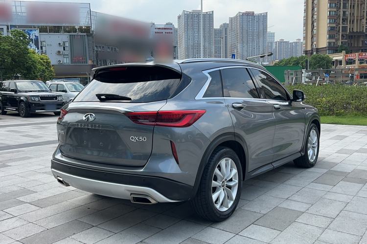 Used Infiniti QX50 2018 2.0T Two-Wheel-Drive Elite Edition
