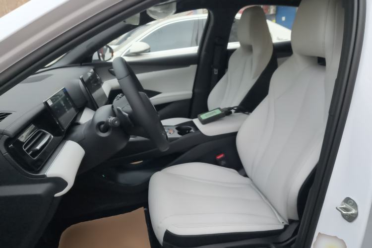 Used BYD Seal 06 New Energy 2025 DM-i Smart Drive 80KM Luxury Model
