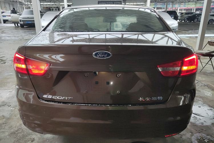 Used Ford Escort 2015 1.5L Automatic Comfort Model
