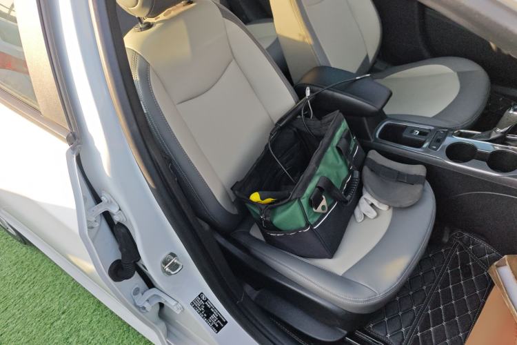 Used Chevrolet Cruze 2018 320 Automatic Pioneer Sunroof Edition
