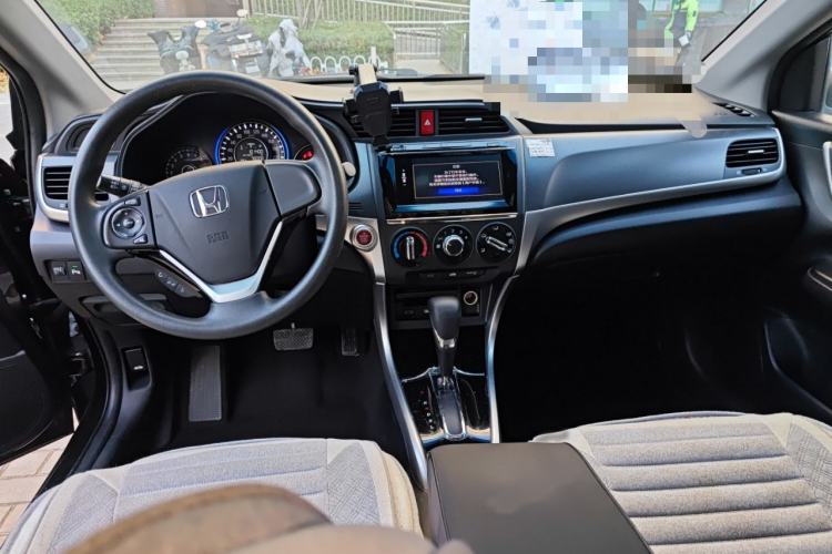 Used Honda Crider 2016 1.8L CVT Luxury Edition
