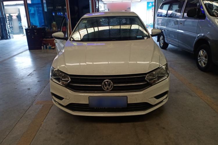 Used Volkswagen Bora 2016 1.6L Automatic Fashion Model
