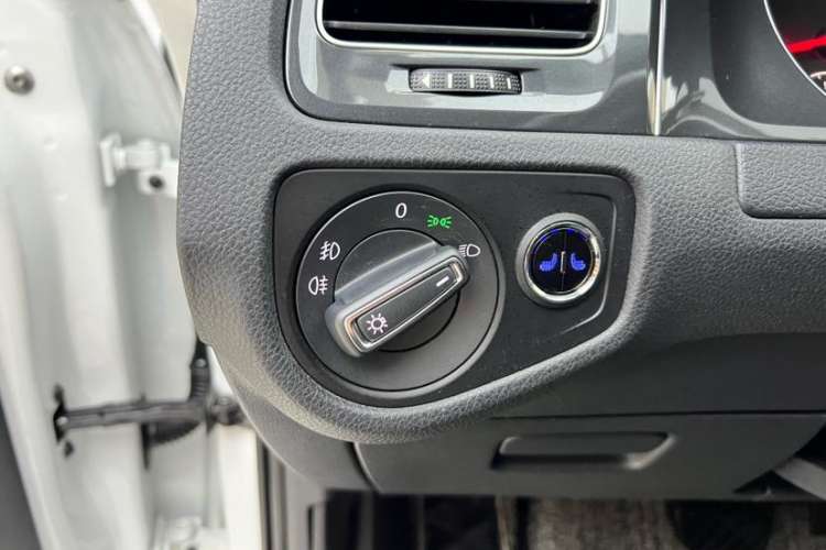 Used Volkswagen Golf 2019 280TSI DSG Comfort Version China VI Standard
