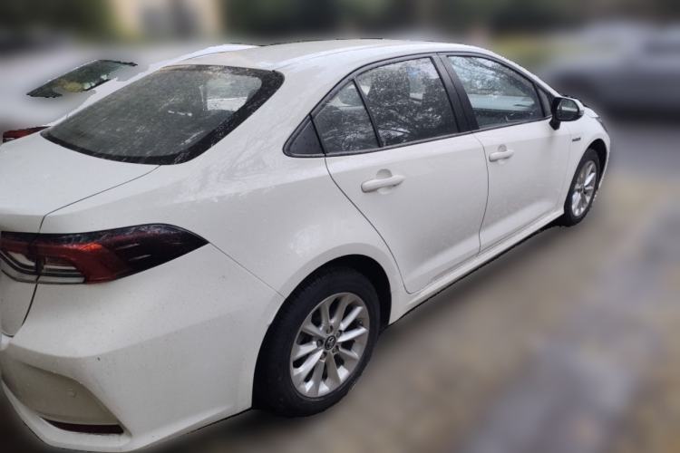 Used Toyota Corolla 2021 Dual-Motor 1.8L E-CVT Elite Edition
