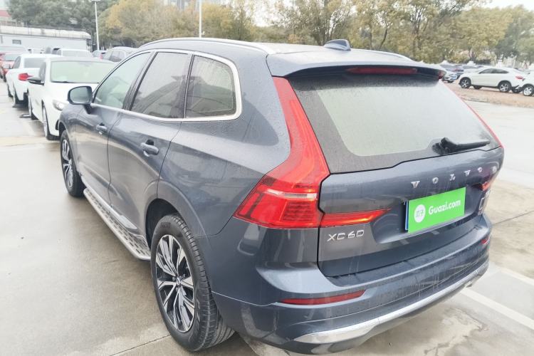 Used Volvo XC60 2023 B5 4x4 Smart Luxury Edition
