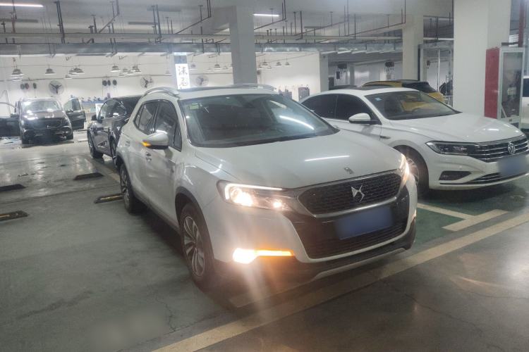 Used  6 2014 1.6T Luxury Edition THP200