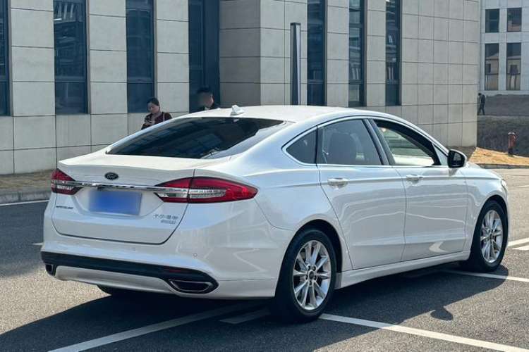 Used Ford Mondeo 2017 EcoBoost 180 Stylish Model
