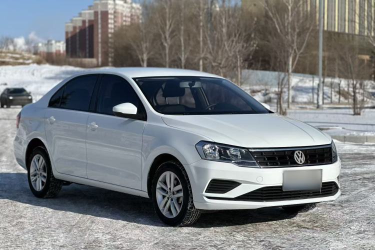 Used Volkswagen Jetta 2019 Dream Edition 1.4L Manual Fashion Version
