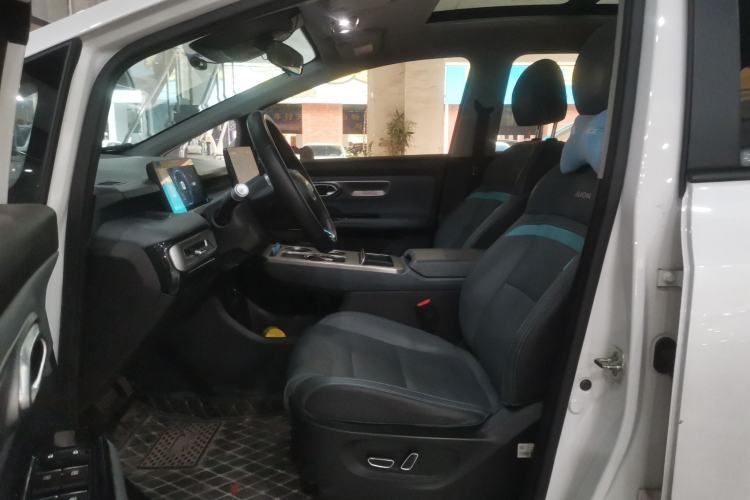 Used AION Y 2023 Plus 510 Smart Edition