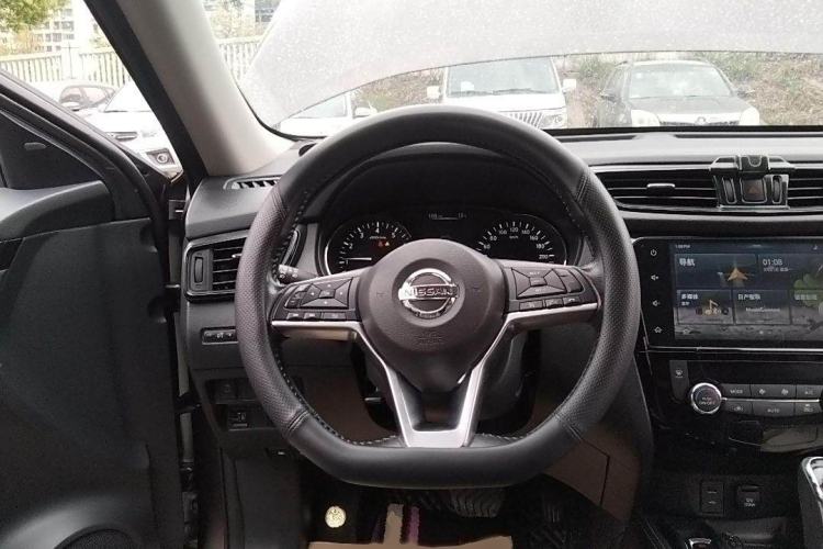 Used Nissan X-Trail 2019 2.0L CVT Smart Connect Comfort Edition 2WD

