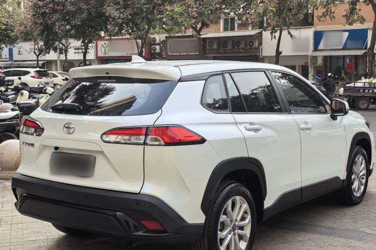 Used Toyota FRONTLANDER 2023 2.0L CVT Leading Edition
