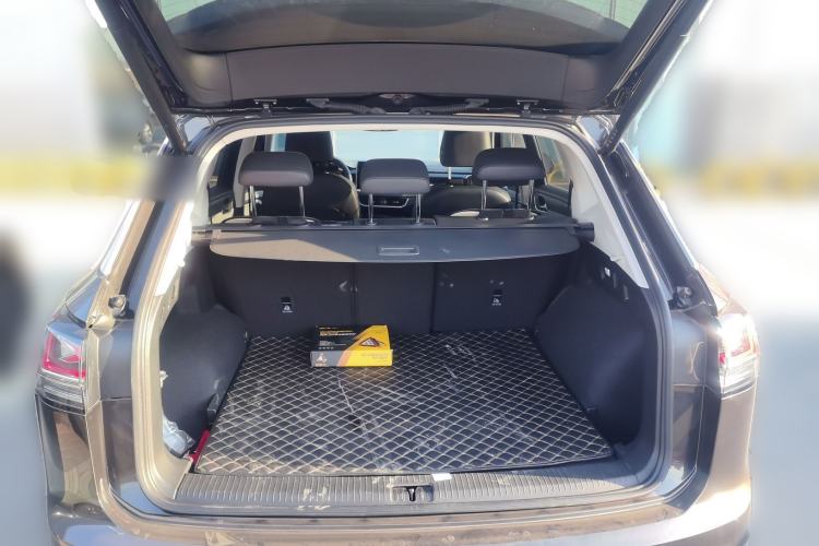 Used Volkswagen Tayron 2023 300TSI Two-Wheel-Drive Luxury Plus Advanced Edition