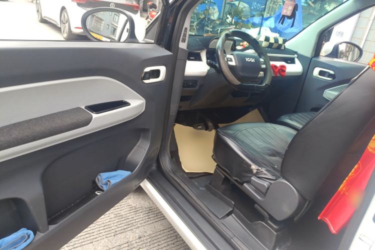 Used Chery QQ Ice Cream 2022 120km Conical Shape Lithium Iron Phosphate
