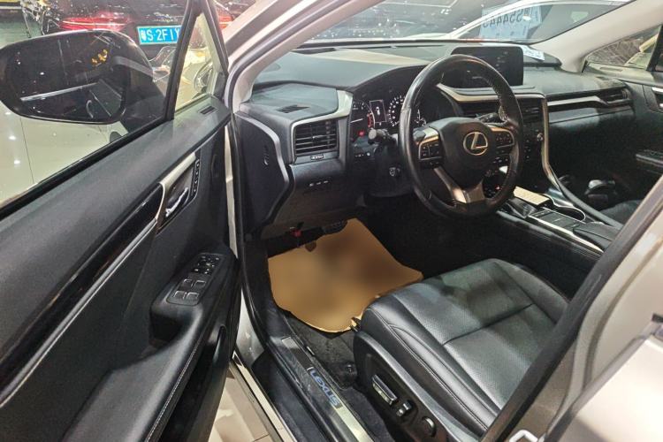 Used Lexus RX 2020 Revised Version 300 Two-Wheel Drive Comfort Edition
