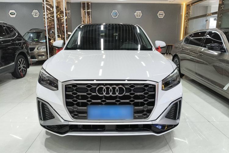 Used Audi Q2L 2022 35 TFSI Fashion Dynamic Model
